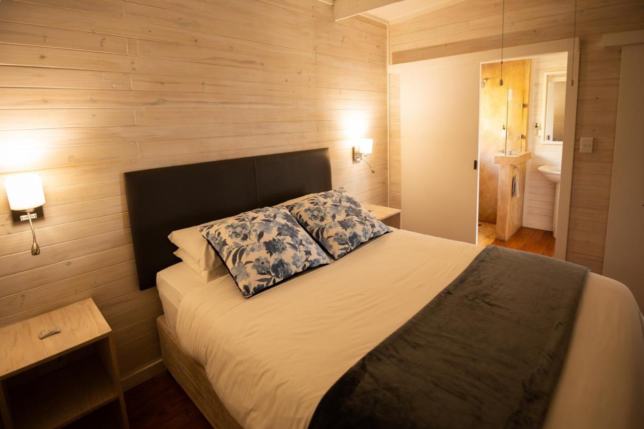 Big Sky Cottages Wolseley ภายนอก รูปภาพ