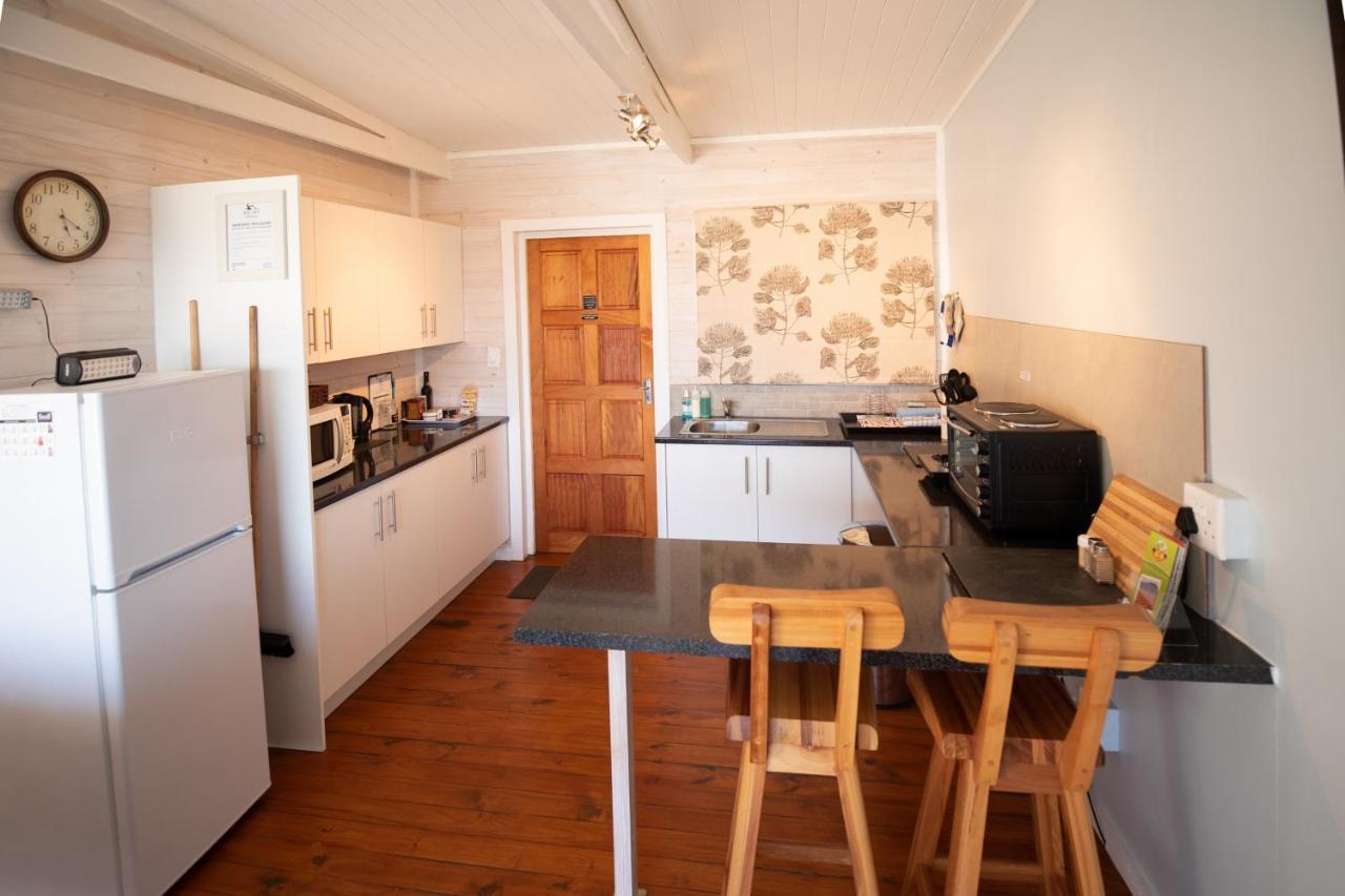 Big Sky Cottages Wolseley ภายนอก รูปภาพ