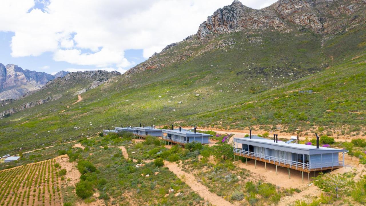 Big Sky Cottages Wolseley ภายนอก รูปภาพ